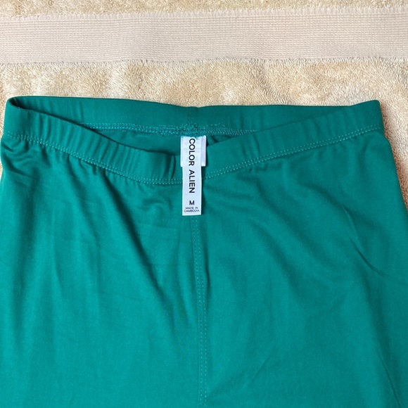 Color Alien  Green Brushed Microfiber Skinny Leggings  Medium - Picture 2 of 4